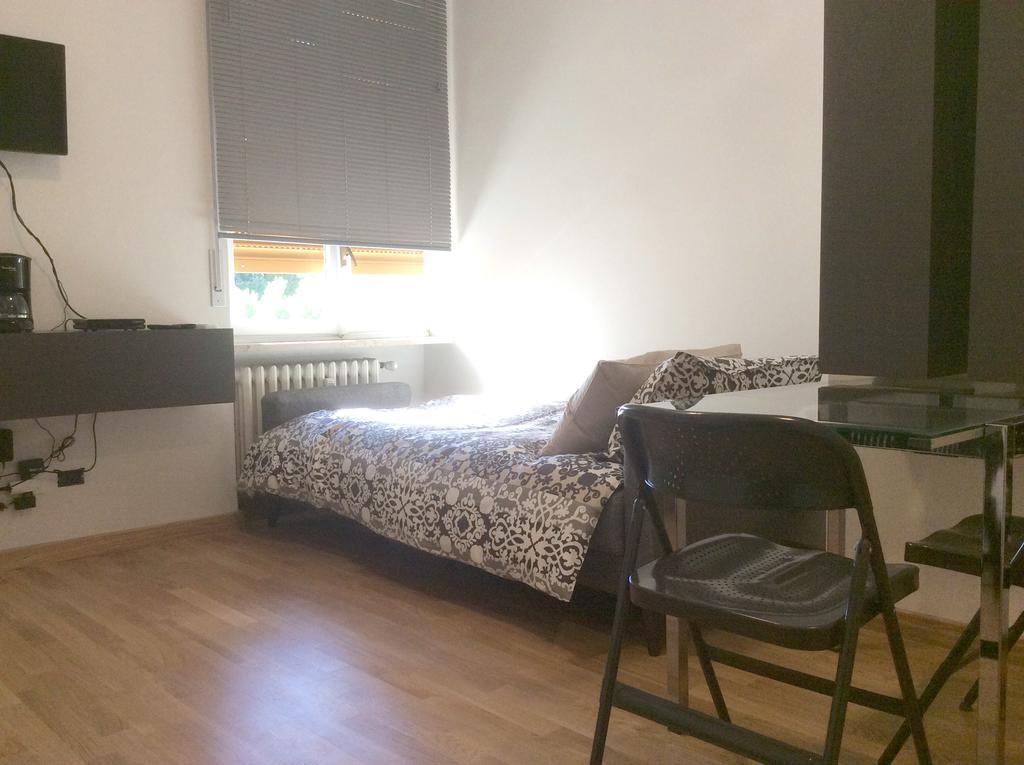 Lilly Rose Apartment Alba  Extérieur photo